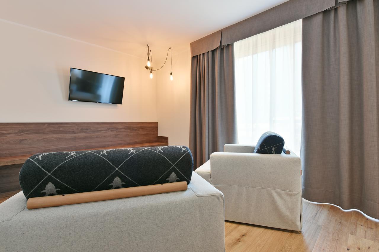 Dolomeet Boutique Hotel 핀졸로 외부 사진